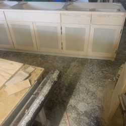 Kitchen Cabinet