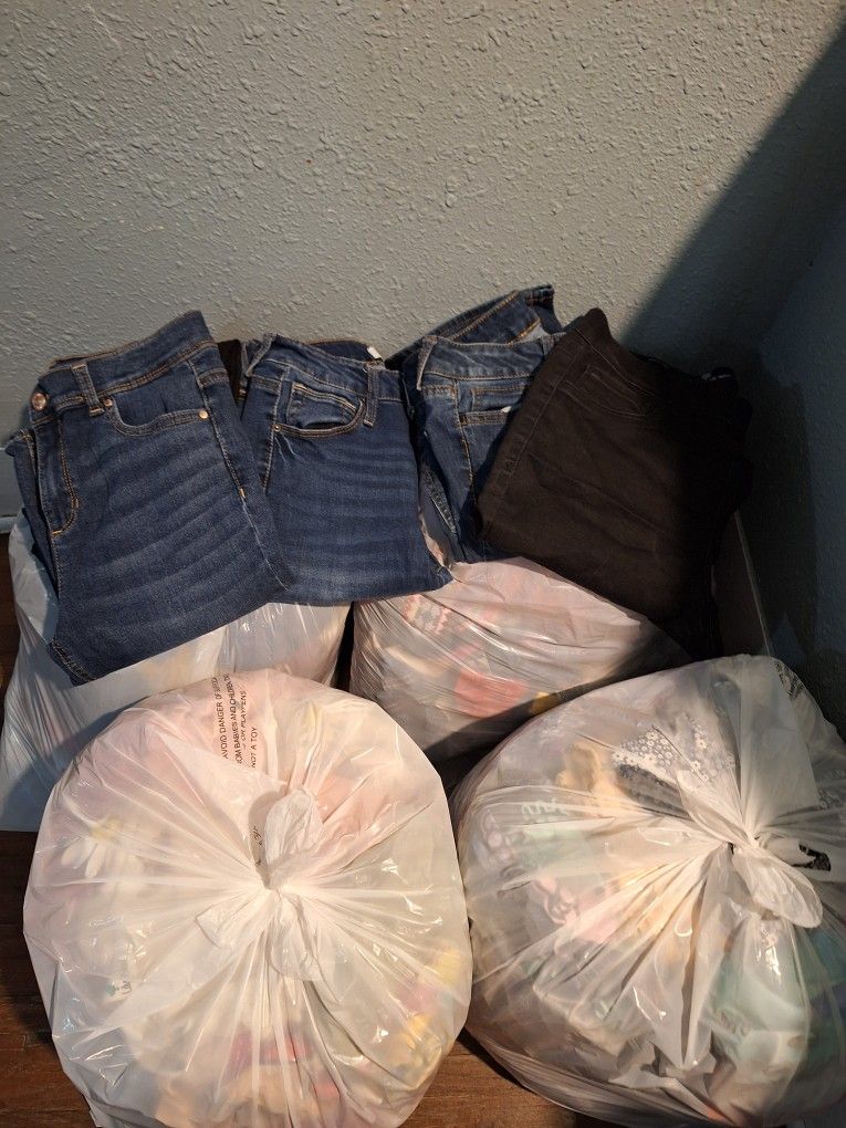 Bags Of Girls Clothes Mixed Size 4t-kids Size 8