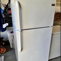 Refrigerator Great Condition I Sell Appliance All The Time 