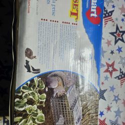 small cage to trap animals 