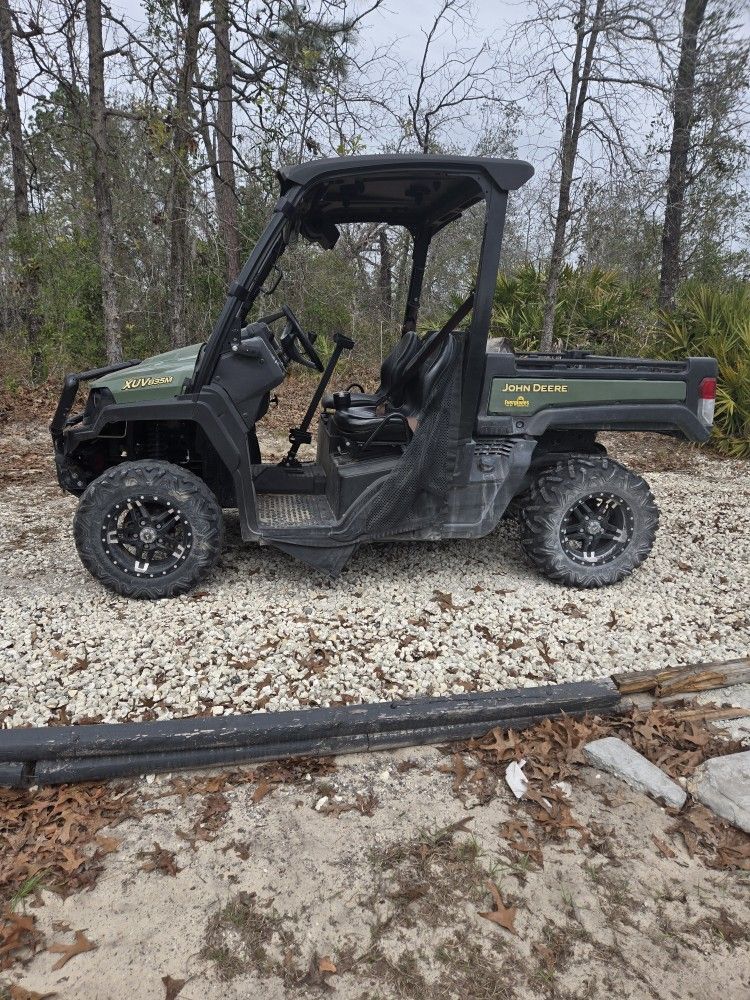John Deere Xuv 835m 4x4 Gator