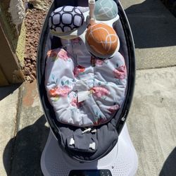 4moms mamaroo 4 multi-motion baby swing