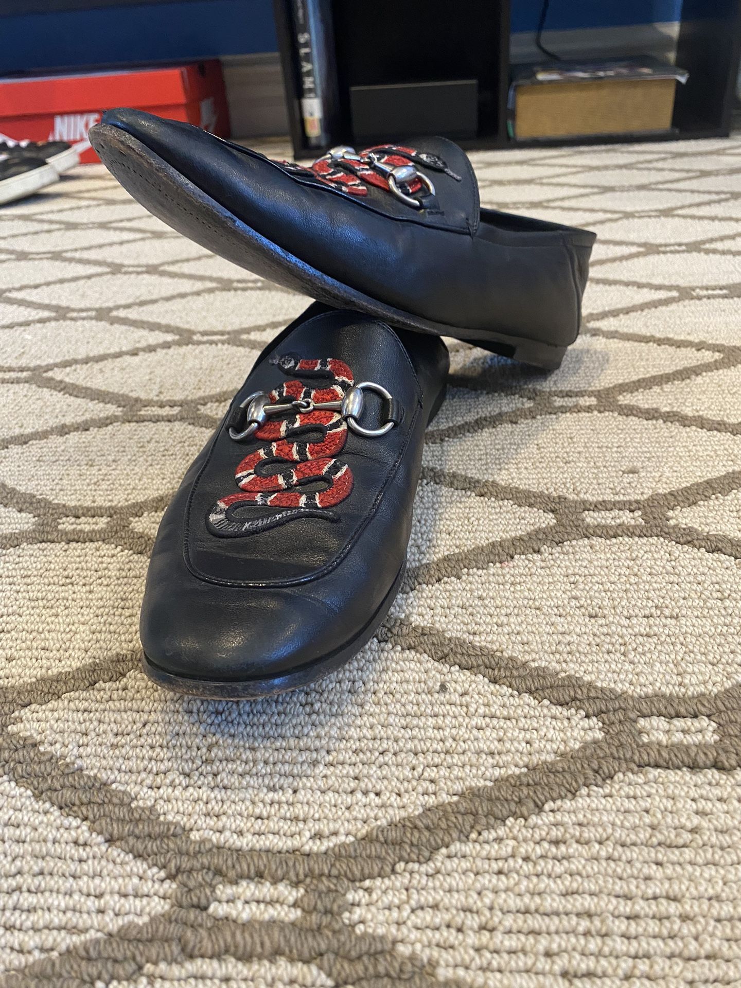 black with red snake gucci loafers in good condition