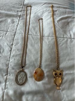 Beautiful necklace’s