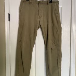 Men’s XX Chinos By Levi’s 