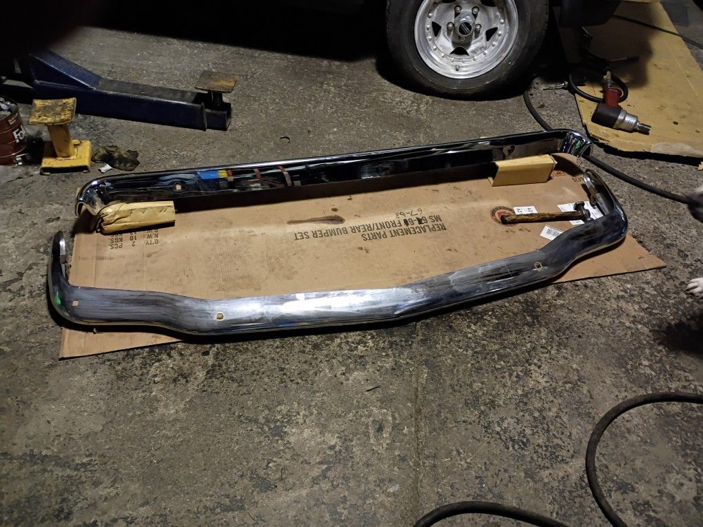 1967- 68  Front N Rear Bumpers Mustang.