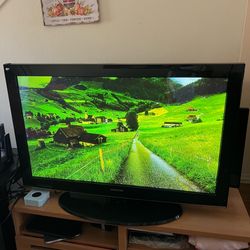 Samsung 42” plasma tv with remote control