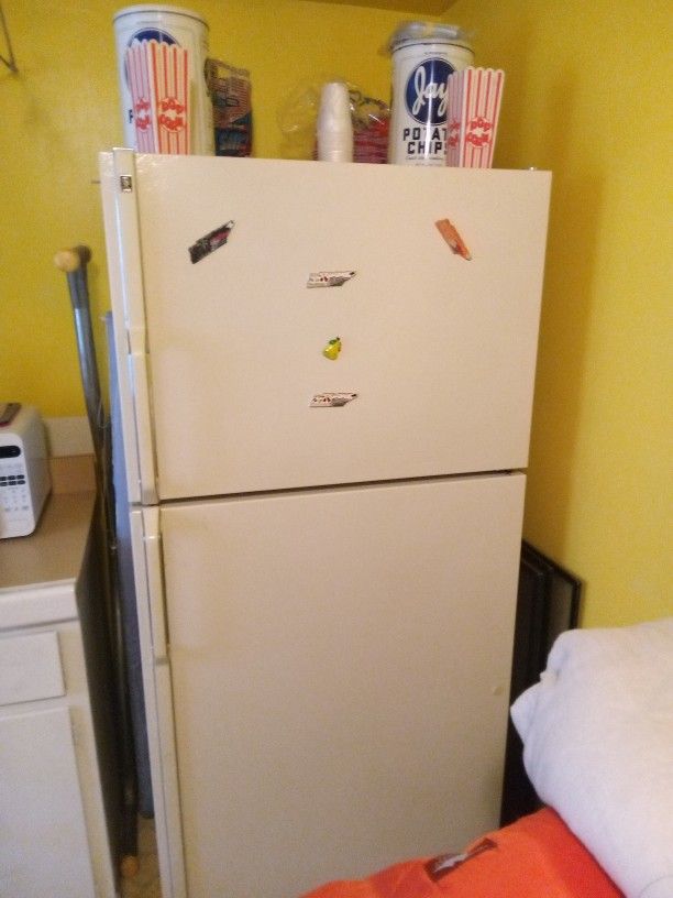 Used Refrigerator 