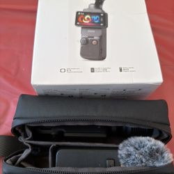 DJI Osmo Pocket 3 Creator Combo