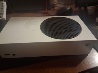 Xbox Series S (512GB) +Wired GAMESIR Controller