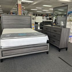 Wooden 5pc Bedroom Set W/ FREE NIGHTSTAND & FREE MATTRESS! For Sale (brand New Furniture)