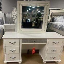 Carzini Vanity Desks Mirrors and Stools 