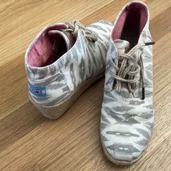 Toms Wedges