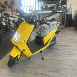 Lifan E3 1200W Bosch Electric Scooter 60V