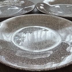 Sparkly Golden Plates 