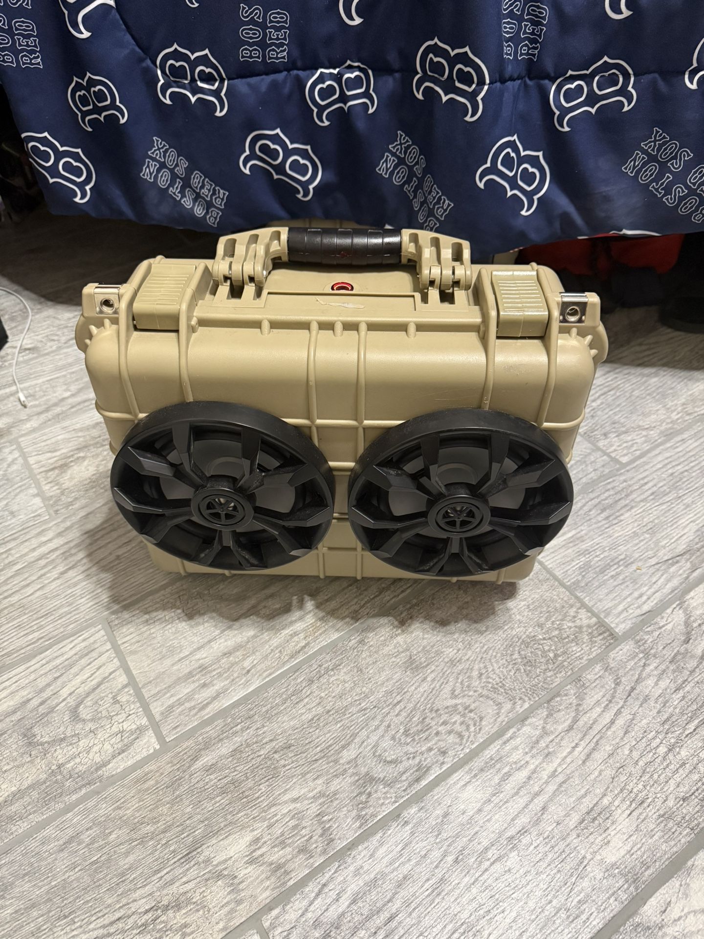Speaker Box 