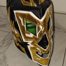 CLASSIC WRESTLING MASK FOR SALE 