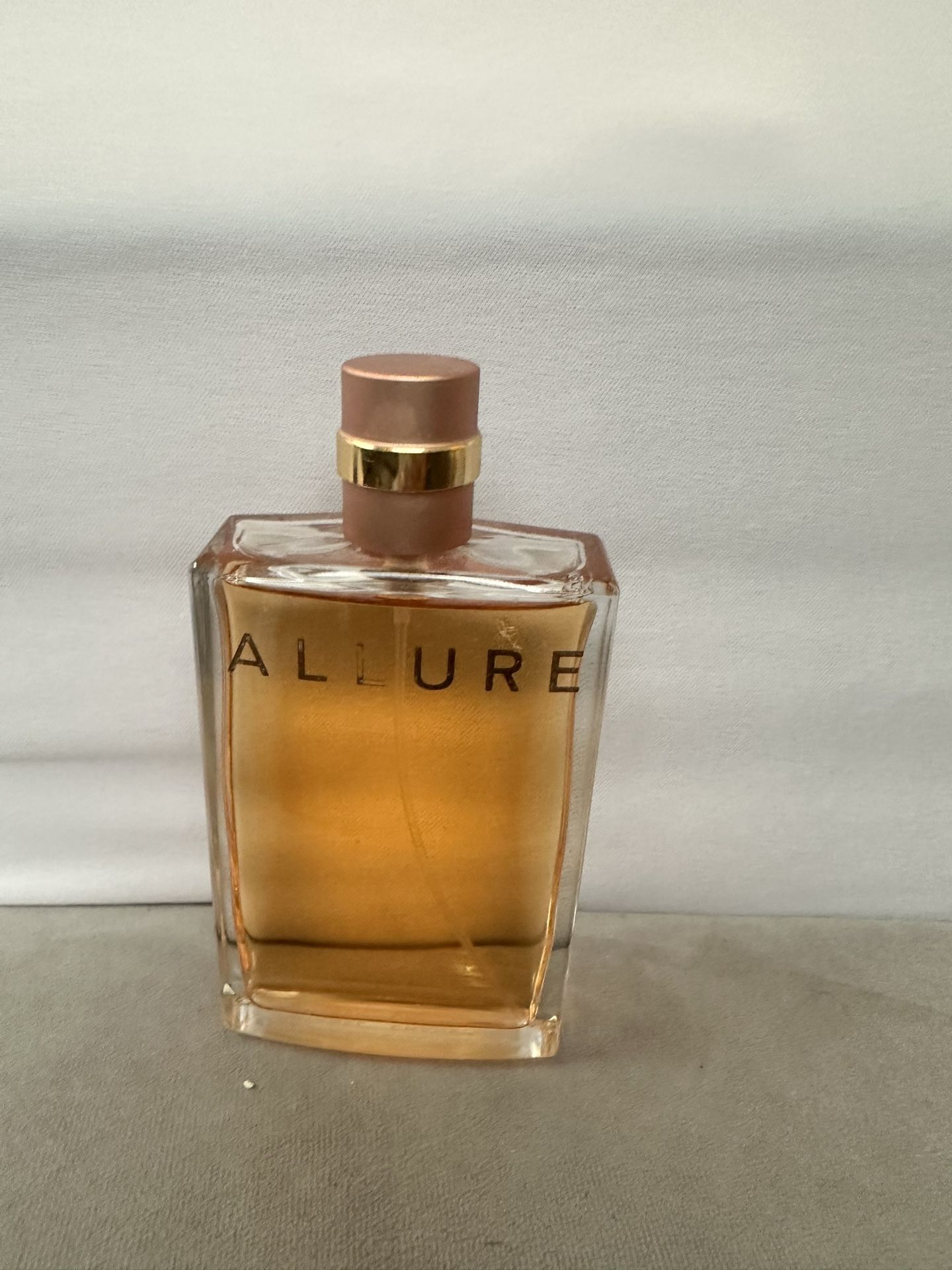 Chanel allure Perfume
