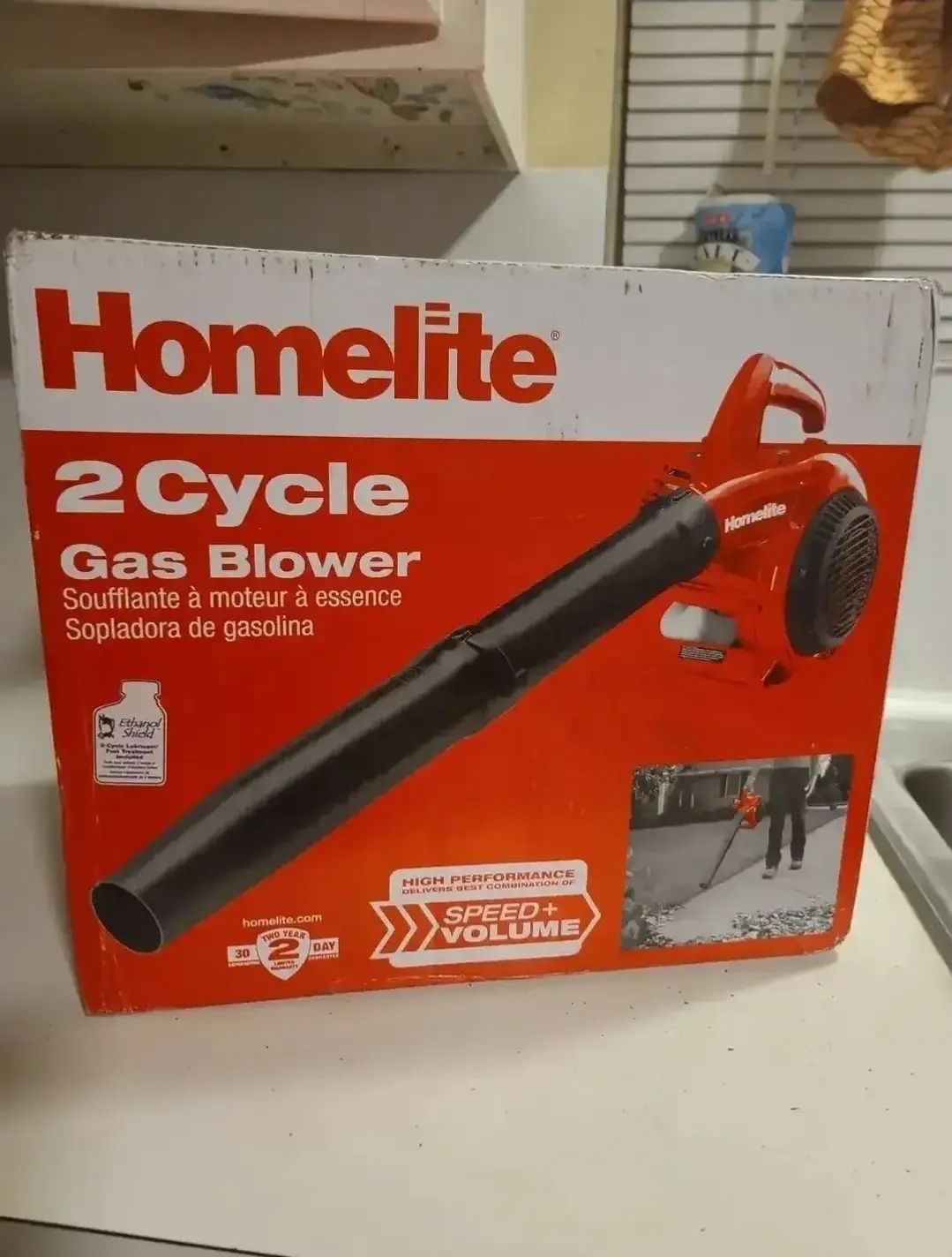 ***BRAND NEW FOR SALE***
$80 PRICE IS FIRM, NO LESS.
Homelite 150 MPH 400 CFM 2-Cycle Handheld Gas Leaf Blower