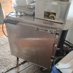 COMMERCIAL Multi Serve Food Warmer And Fridge 