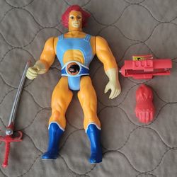 Vintage  Thundercats Lion-O Red Hair LJN Toys Action Figure