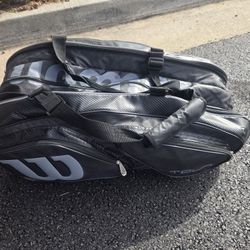 Wilson Tennis Bag With Rackets