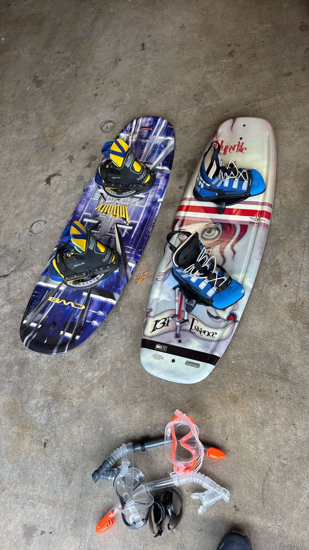Wakeboards CWB INFINITY 135 & Hyperlite Vargas Series 131 Essence