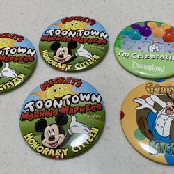 DISNEY PIN BACK BUTTONS LOT OF 5 VERY CLEAN 3 INCHES ACROSS ALL 5 TOGETHER FOR $5: