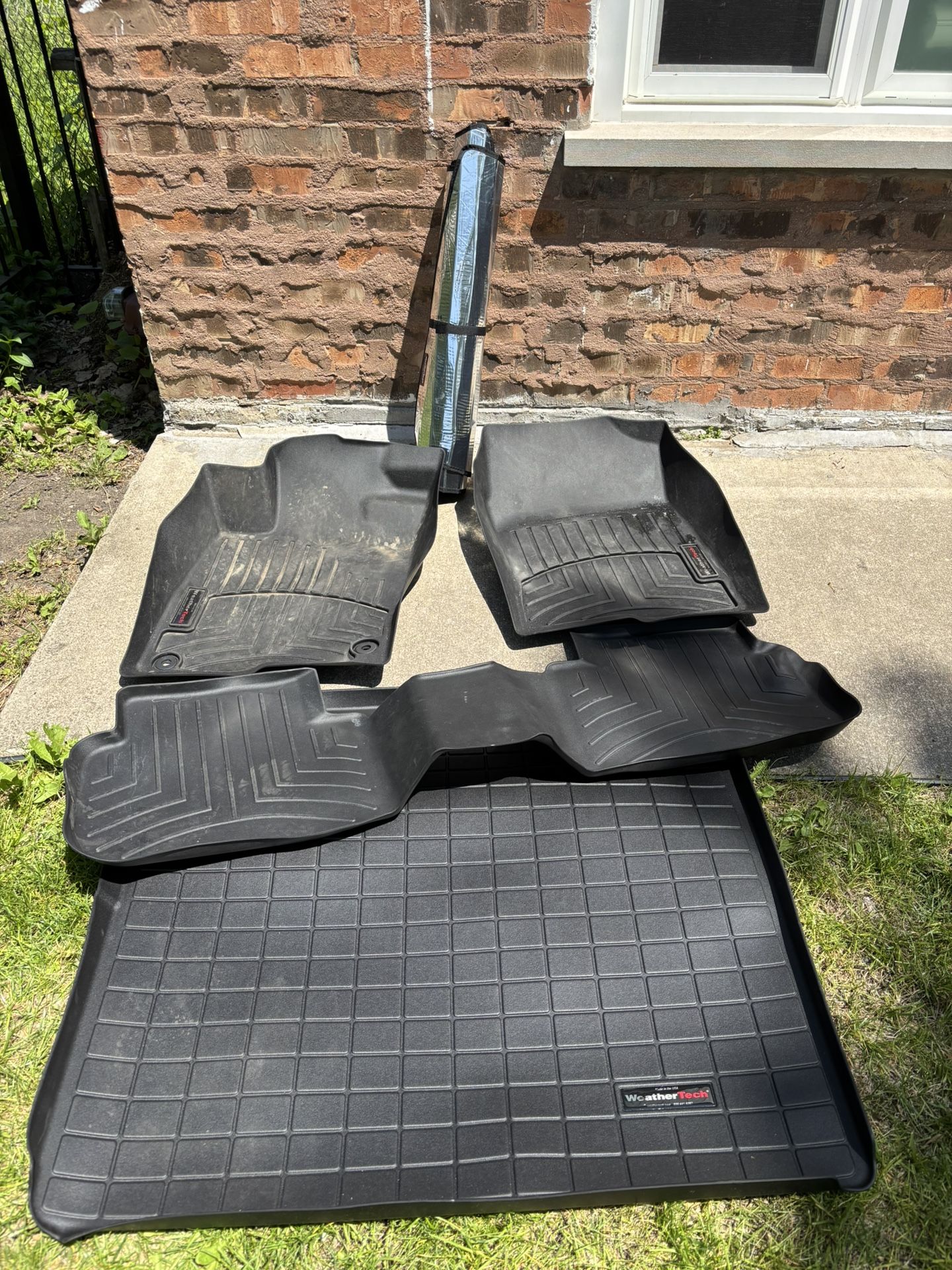 WeatherTech Mates. Acura Integra