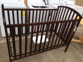 Baby crib