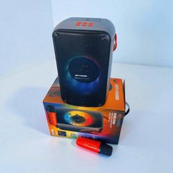 Small Used Bluetooth Speaker + Microphone 
