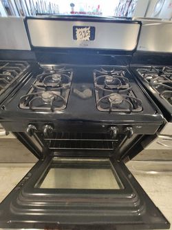 Frigidaire Gas Stove Used Good Condition With 90day's Warranty  Thumbnail