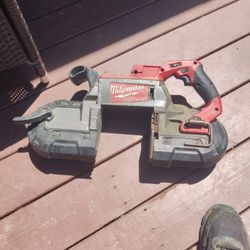 Milwaukee Deep Cut Band Saw- Cordless