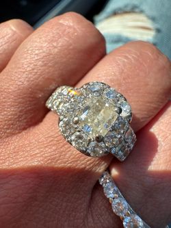Diamond ring