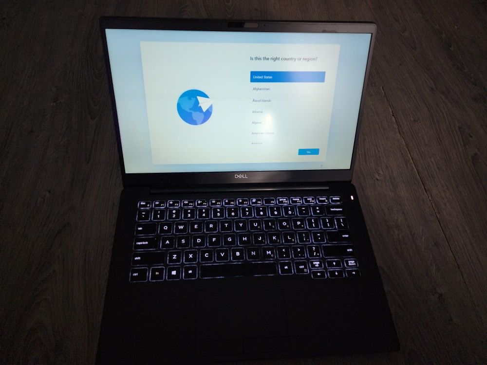 Dell Latitude 7400