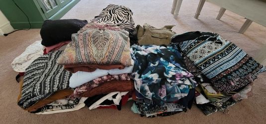 Tons of Women Clothes Size 1X