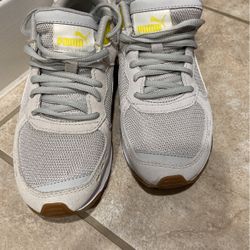 Puma Soft foam Women Shoes Size 6.5