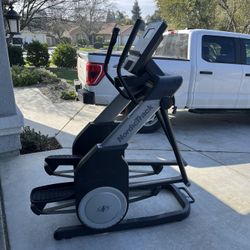 Elliptical machine 