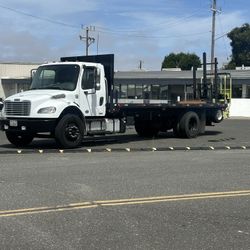 Maneuvers And Load Transportation With Flat Bed & Forklift 