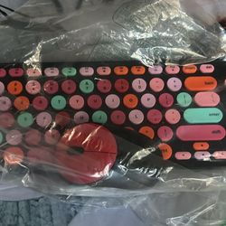 Wireless keyboard and mouse set