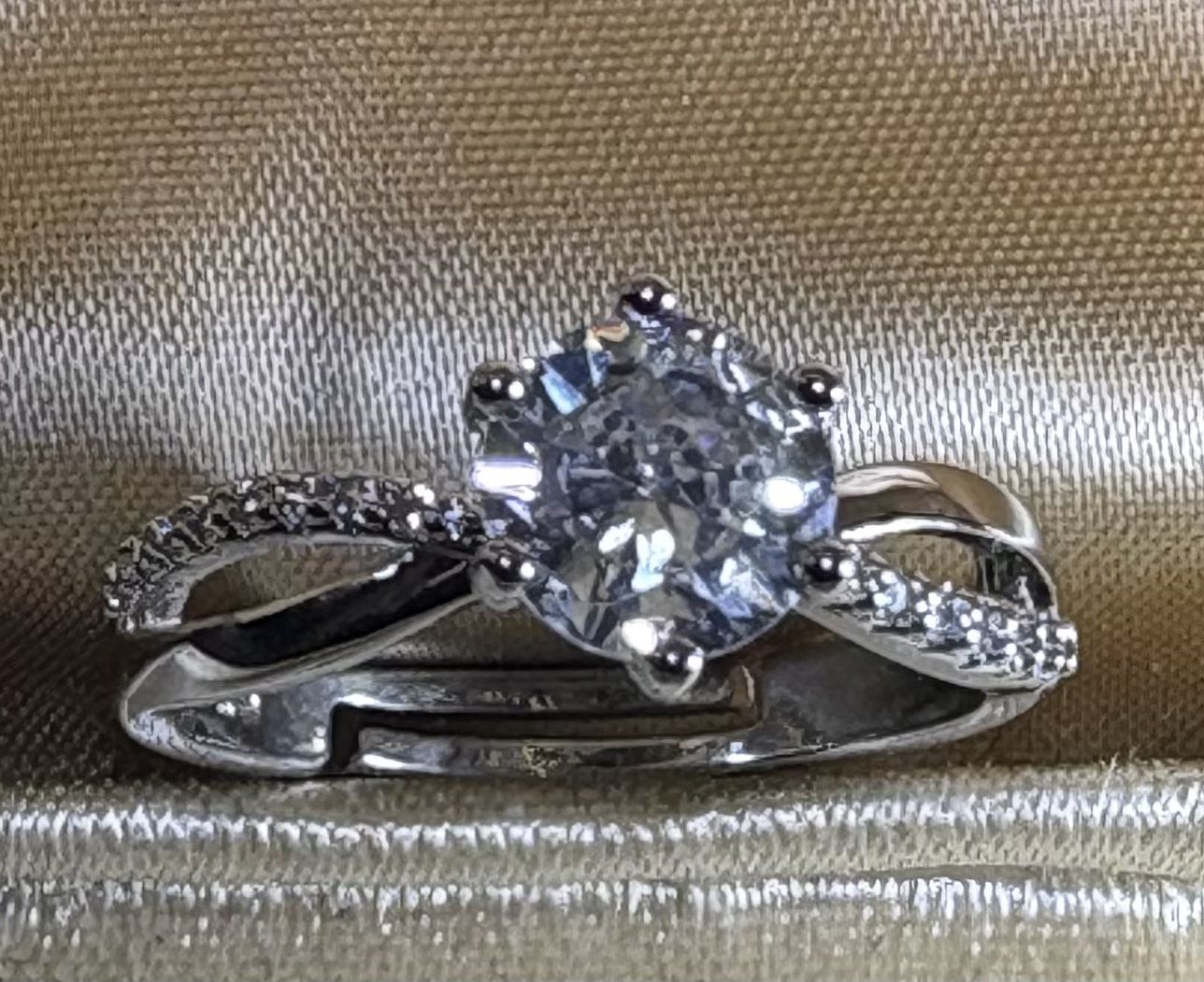 High Quality Moissanite Ring For Women Shiny Zircon One Carot Engagement Wedding Ring