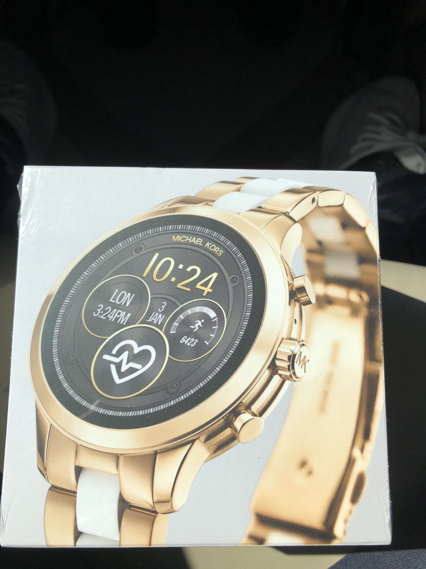 MK touch screen smart watch brand new