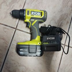 Ryobi 18v PCL106 Drill With 4AH Battery and Charger Excellent Working Condition 