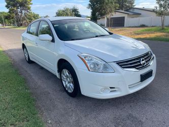 Nissan Altima 2012