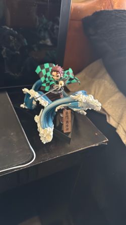 Demon slayer, Tanjiro statue