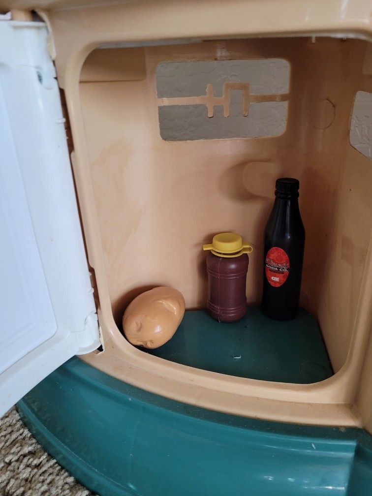 Gently Used Kitchen Children's Play Set With Extra Plastic Toys
