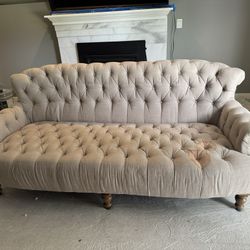 Free Couch 