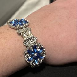 Beautiful Handmade Silver And Rhinestone Bracelet Sapphire 