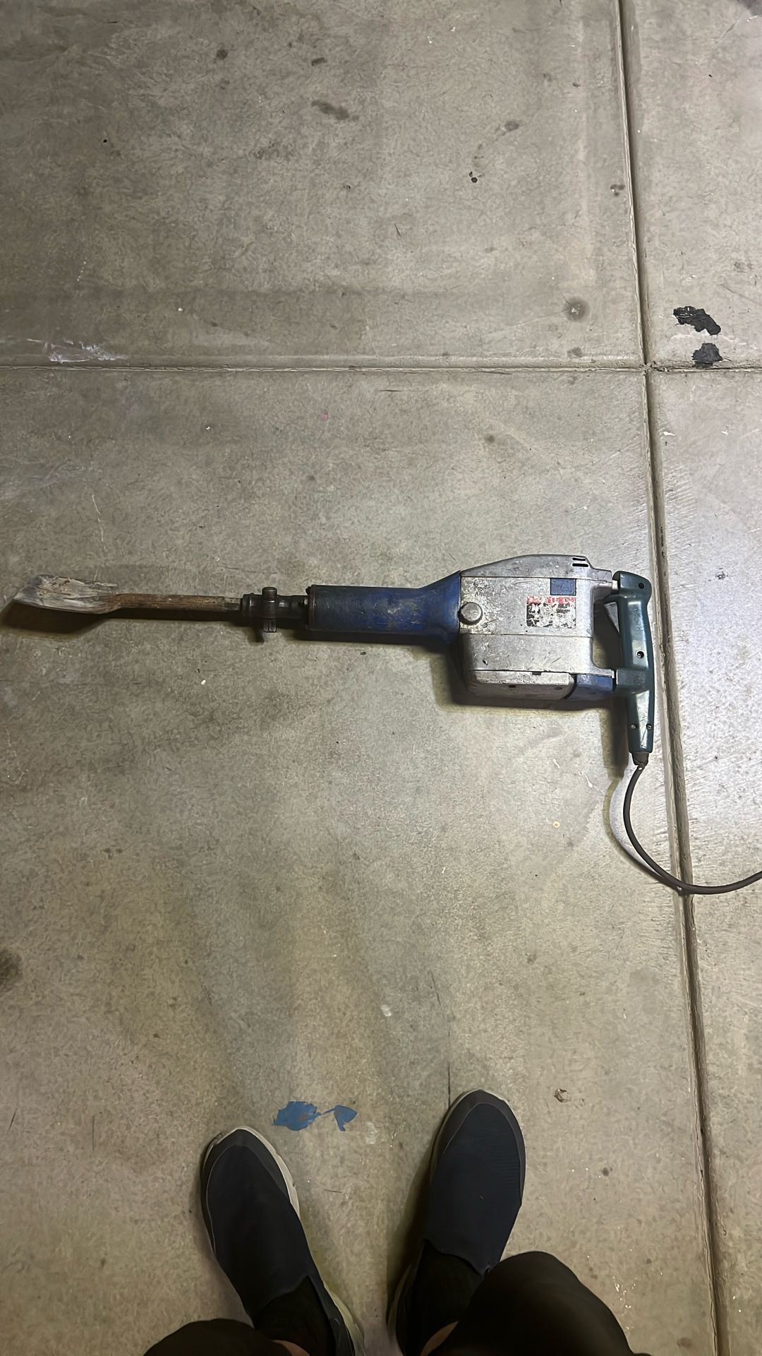 Bosch Hammer Drill With Attachment