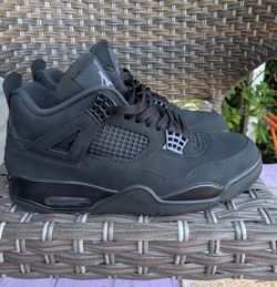 AIR JORDAN RETRO 4 “black Cat” size 11